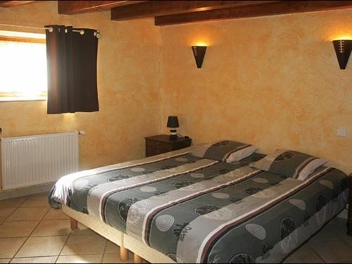 Gite Des 3 Hiboux Mondon Zimmer foto