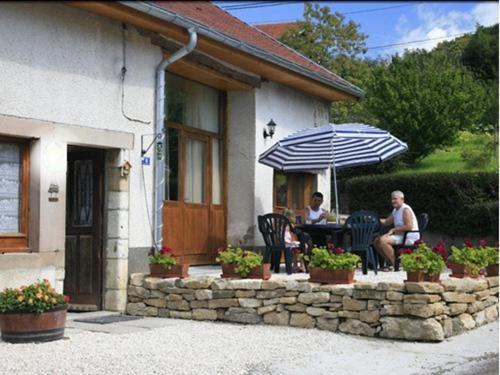 Gite Des 3 Hiboux Mondon Exterior foto